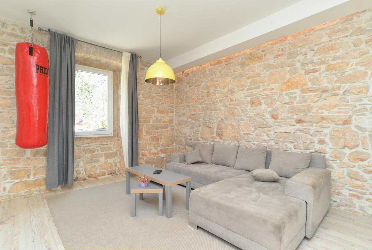 House Dragan 1231 Βίλα Πούλα Εξωτερικό φωτογραφία