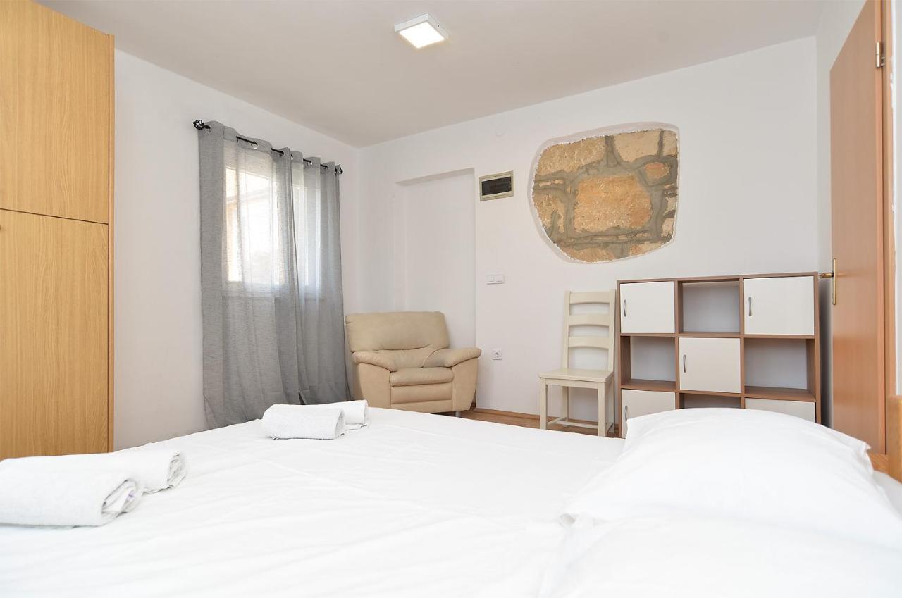 House Dragan 1231 Βίλα Πούλα Εξωτερικό φωτογραφία