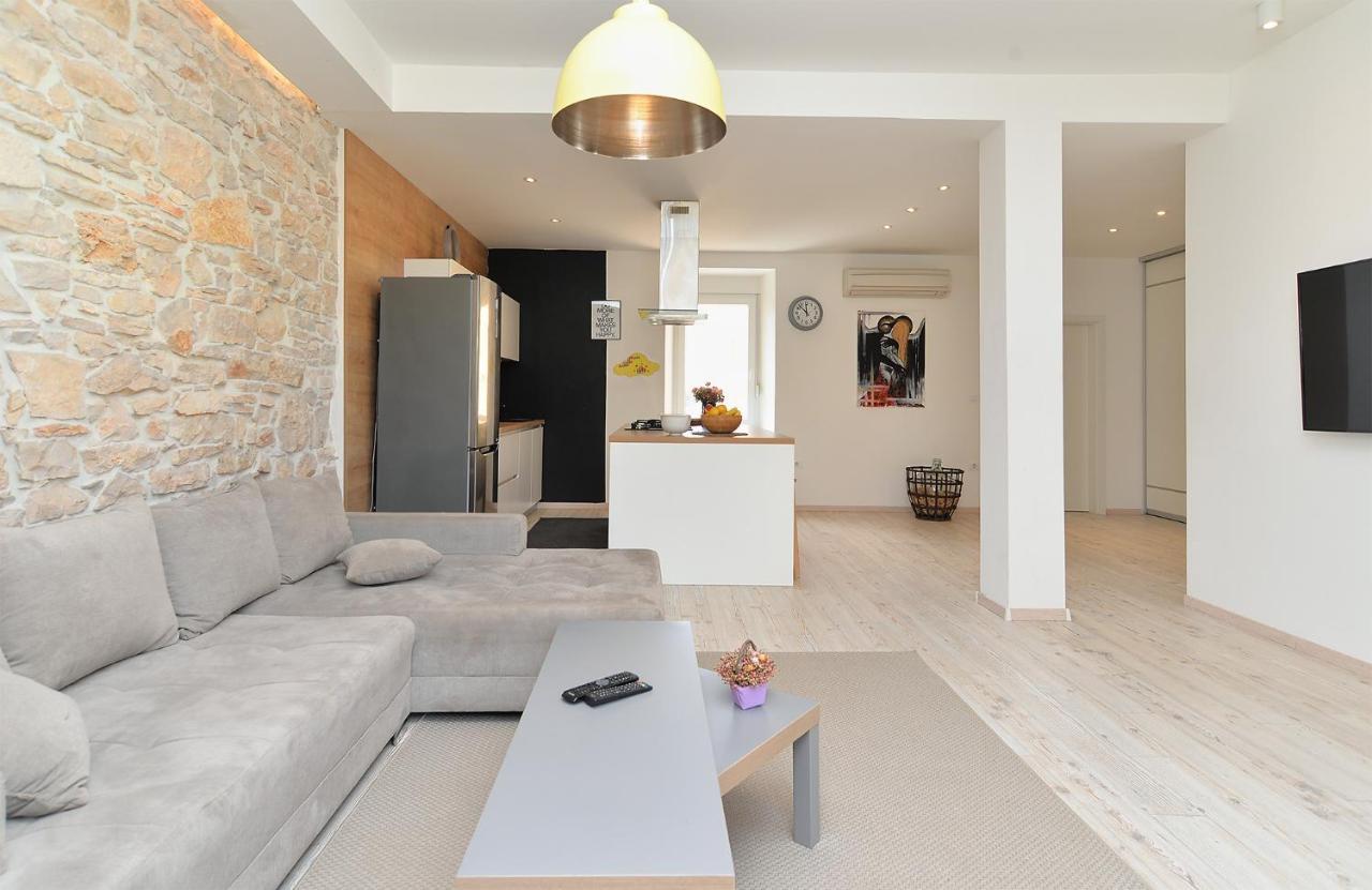 House Dragan 1231 Βίλα Πούλα Εξωτερικό φωτογραφία