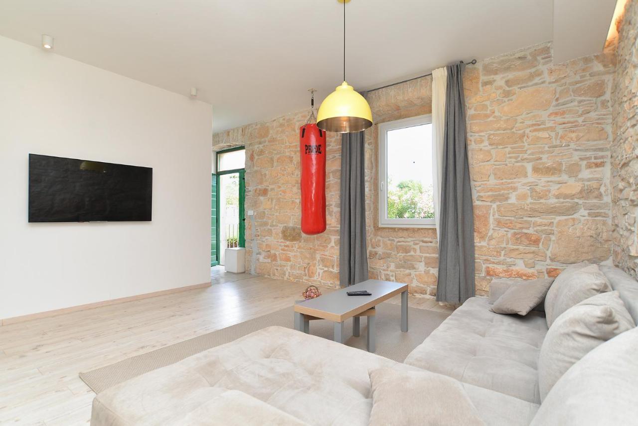 House Dragan 1231 Βίλα Πούλα Εξωτερικό φωτογραφία
