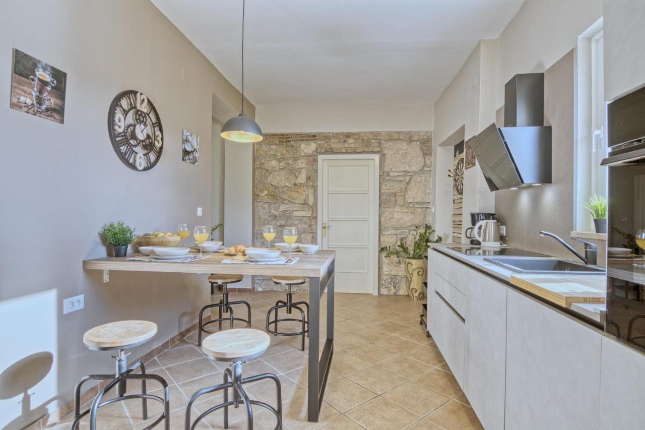 House Dragan 1231 Βίλα Πούλα Εξωτερικό φωτογραφία